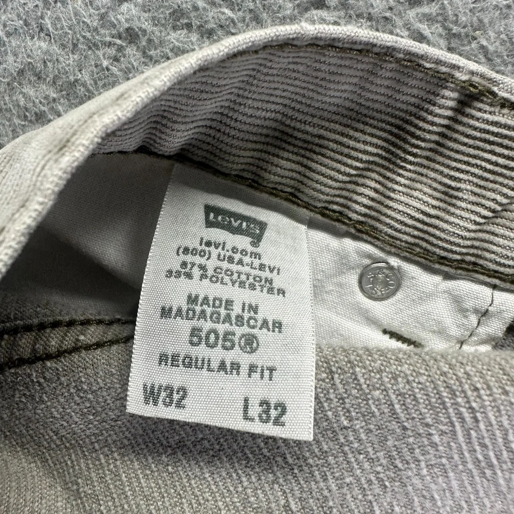 Vintage Levi's 505 Pant Mens 32x30 Gray Cotton Corduroy Chino Straight Business